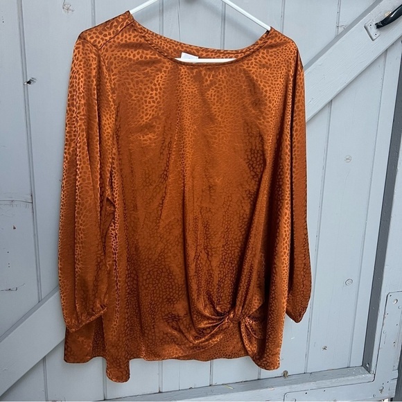 Dressbarn Leopard Copper Shimmering Front knot Style Blouse - Picture 1 of 4